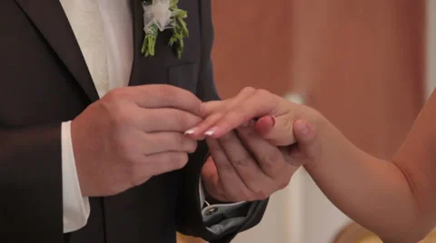 Exchange Wedding Rings Video stock 36580939