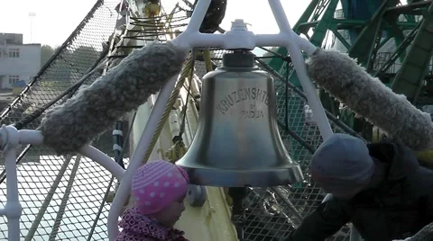 Excursion for all comers at tall ship Kruzenshtern 스톡 동영상 42366829