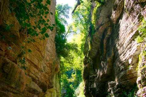 Excursion in the gorges of the rio garrafo 写真素材