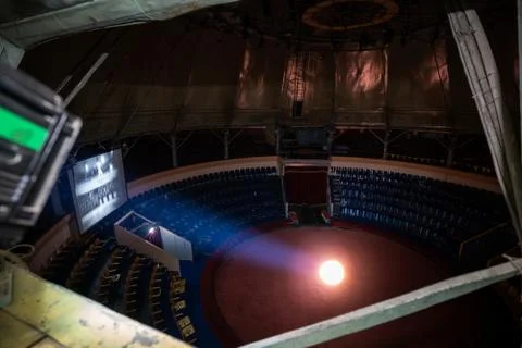 The excursion performance Wonderers in the abonded Riga's Circus building Foto stock