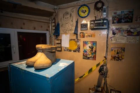 The excursion performance Wonderers in the abonded Riga's Circus building 스톡 사진