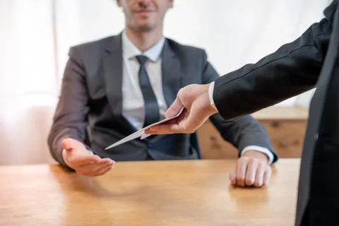 Executive or ceo send bonuses and commissions letter after the company makes  Foto stock