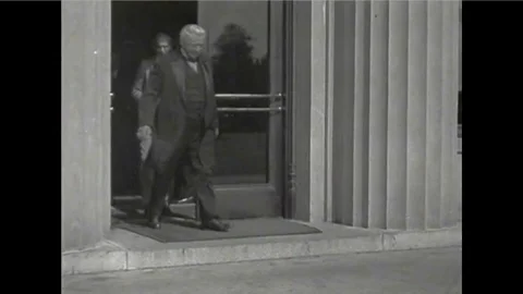 Executives at Ford Motors in 1926 include Henry Ford. 스톡 동영상 100995574