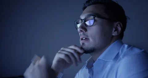Exhausted architect at his desk Stock-Footage 107643041