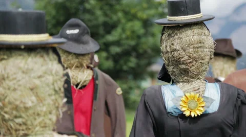 Exhibition of scarecrows Stock Footage 28747017