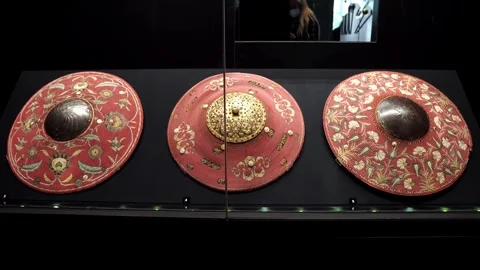 Exhibition of weapons and armor in the Topkapi Museum Stock Footage 291808251