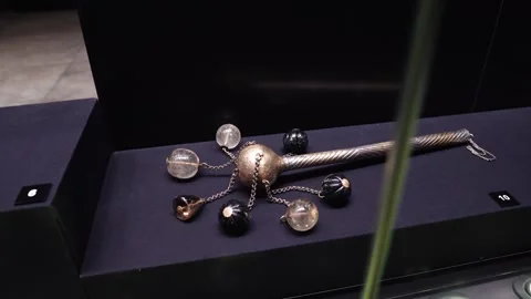 Exhibition of weapons and armor in the Topkapi Museum Stock Footage 291808666