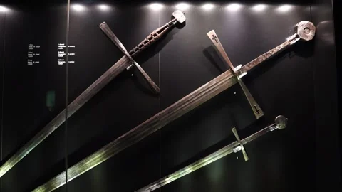 Exhibition of weapons and armor in the Topkapi Museum Stock Footage 291815641