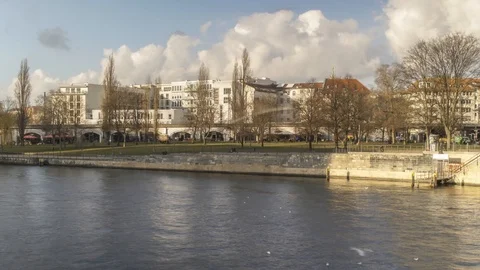 Exit Ostbahnhof Berlin 库存影片 91452809