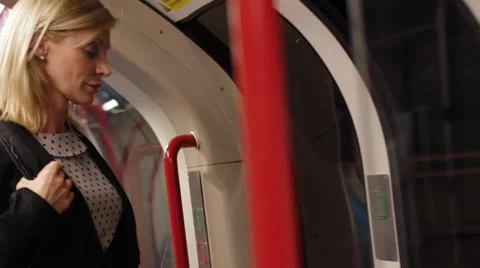 Exiting London Underground train Stock Footage 40262450