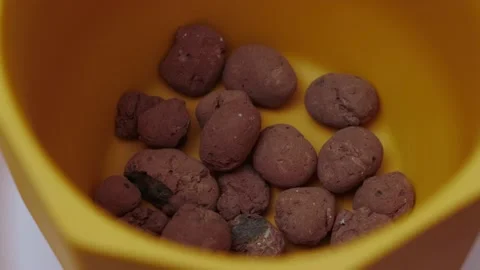 Expanded clay at the bottom of the pot 스톡 동영상 175227593
