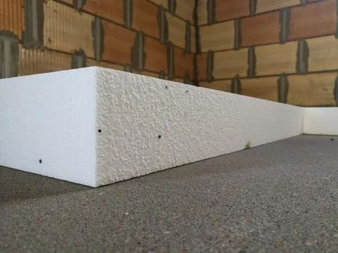Expanded polystyrene layer on concrete subfloor Foto stock