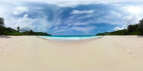 Expansive beach with turquoise waves. Mahe, Seychelles. Stock Footage 301789708