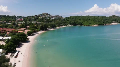 Expansive view of turquoise water and green coastline. Bo Put. Ko Samui Stock Footage 305129655