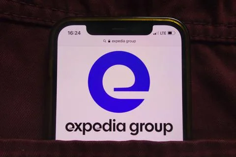 Expedia Group Inc logo on mobile phone Stock Photos