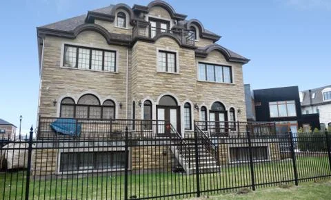 Expensive homes Stock Photos
