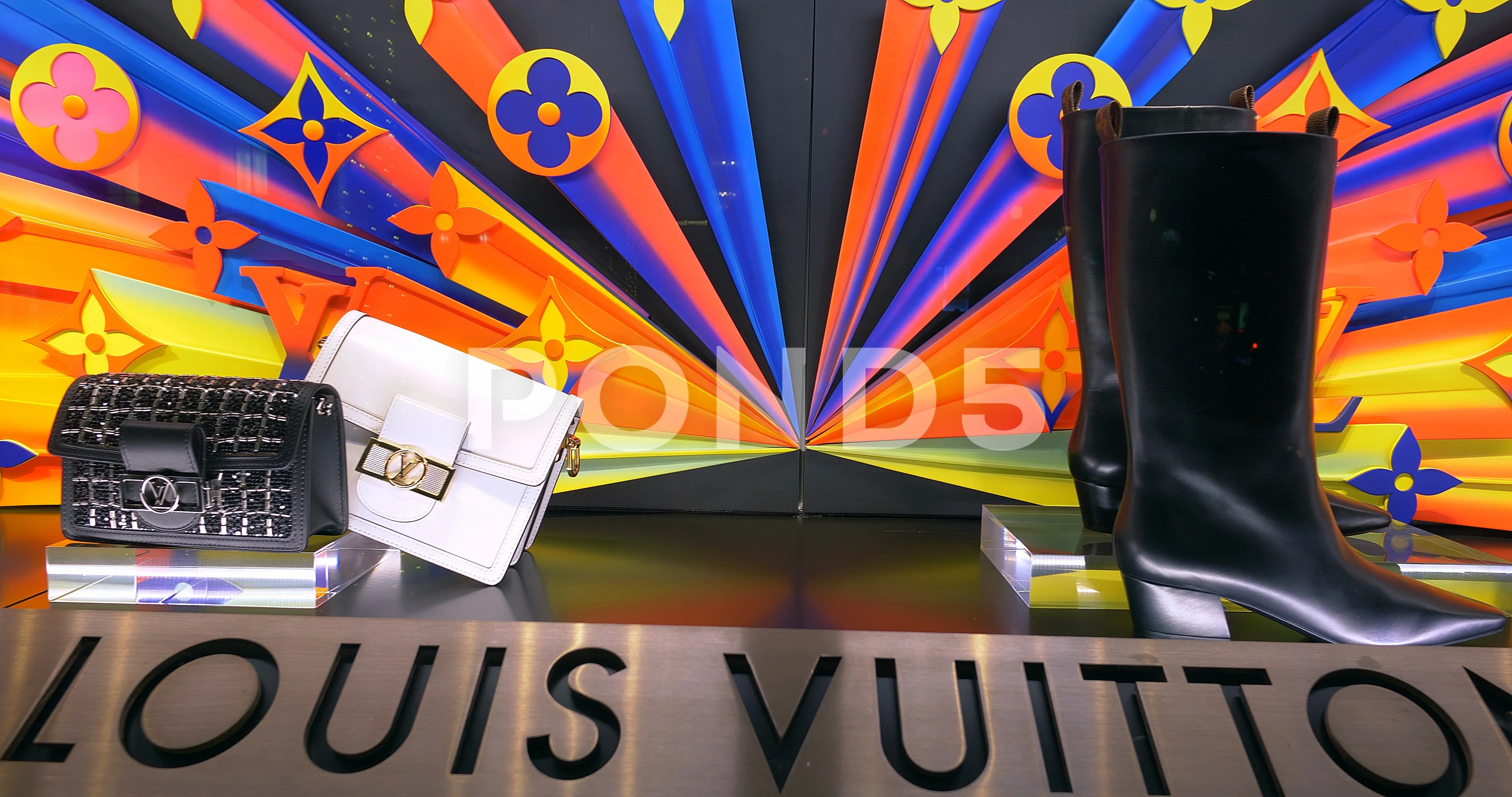 Expensive luxury goods at Louis Vuitton, Stock Video