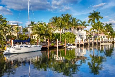 Expensive yacht and homes in Fort Lauderdale Stock Photos