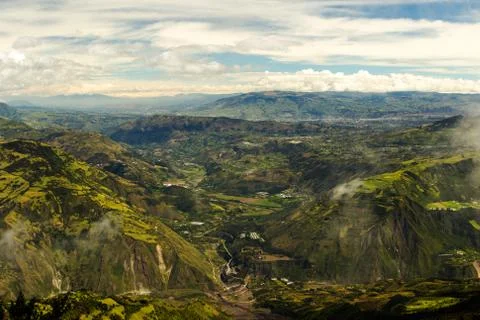 Experience breathtaking views of Patate Valley in Tungurahua 스톡 사진
