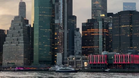 Experience Dynamic Urban Skyline at Dusk An Unforgettable New York Experience Vidéo 291512544
