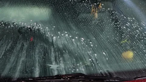 Experience quick and eco-friendly car cleaning with waterless techniques Vidéo 301865321