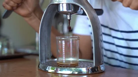 Experienced barista Cafe Making Coffee Video stock 113515074