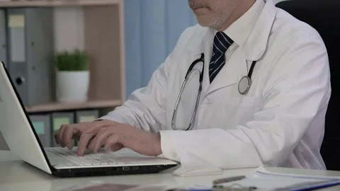 Experienced therapist keeping blog on Internet, sharing health tips and tricks Stock Footage