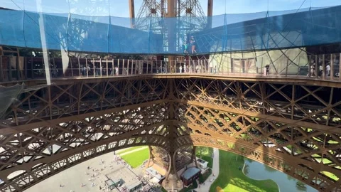 Experiencing vertigo looking down from Eiffel Tower in Paris, France Stock Footage 334108009