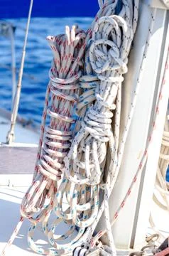 Expert Tips for Selecting and Maintaining Boat Ropes Stock Photos
