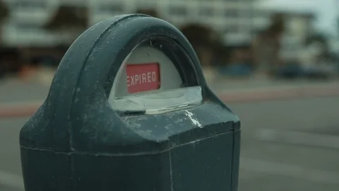 Expired parking meter. Empty city during coronavirus quarantine. Full color Stock Footage 127121653