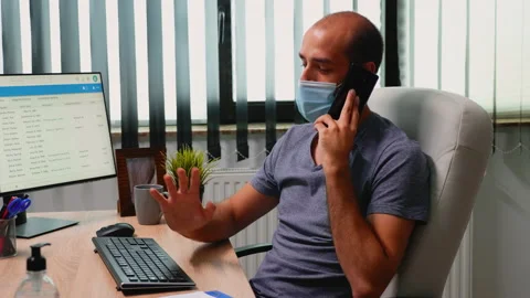 Explaining on phone problem solution Stock Footage 140747030