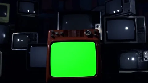 Exploding TV with Green Screen. Night Tone. Video stock 115877805