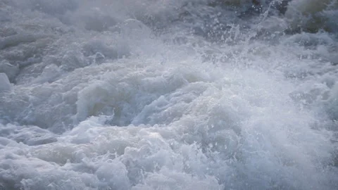 Exploding Water Splash and Churning Foam in Slow Motion 스톡 동영상 338447988