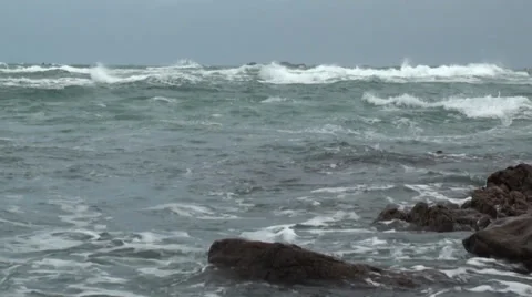 Exploding waves at the sea Video stock 38281516