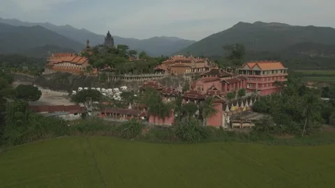 Explore Buddhist pagoda Chua da Mai in Vietnam from a stunning drone perspective Stock-Footage 308265165
