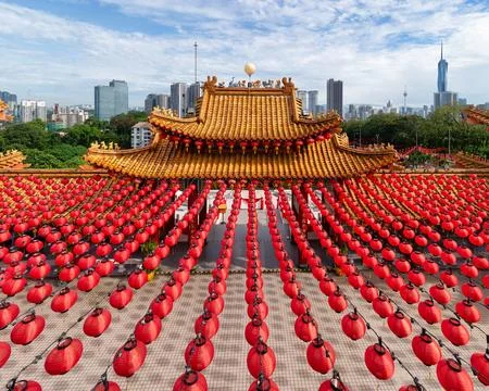 Explore the intricate architecture and vibrant lanterns at Thean Hou Temple in Stock Photos