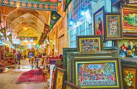 Explore Persian carpets in Vakil Bazaar, Shiraz, Iran Stock Photos