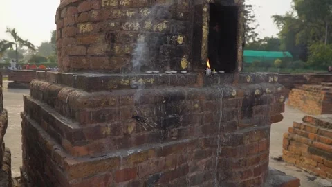 Explore the Sacred Pilgrimage Sites of Sarnath in Varanasi, India Stock-Footage 311330113