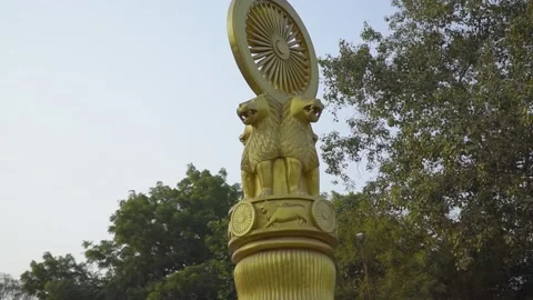 Explore Sarnath, the Sacred Buddhist Pilgrimage Site in Varanasi, India Video stock 311330126