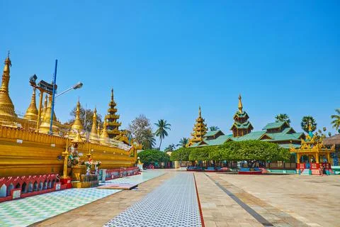 Explore Shwemawdaw Paya complex, Bago, Myanmar 스톡 사진