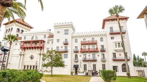 Explore the Stunning Historic Mission Revival Style Hotel in Charming St Stock Photos