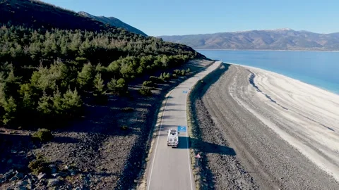 Explore the stunning Salda Golu Lake in Turkeys natural paradise Stock-Footage 343366188
