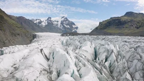 Explore stunning views of glacier movement in Iceland's mountains Stock Footage 320266231