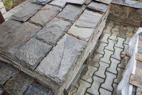 Explore unique Textured Stone Slabs perfect for Outdoor Construction and 스톡 사진