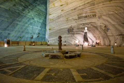 Explore the vast underground salt mine in Slanic City,Romania,now transformed Foto stock