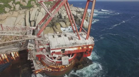 Explorer on BOS 400 Ship Wreck Aerial Revolving Shot Stock Footage 65146108