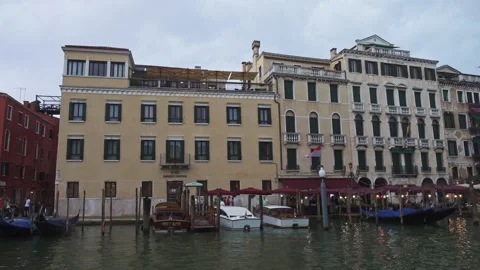 Exploring the canals of venice by boat Vídeo Stock 169444801