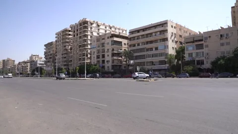 Exploring Car Traffic and Pedestrian Movement in Heliopolis Cairos El Hegaz St. 스톡 동영상 317929771