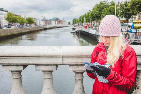 Exploring Dublin's River Liffey on a cool autumn day in September 2018 Stock Photos