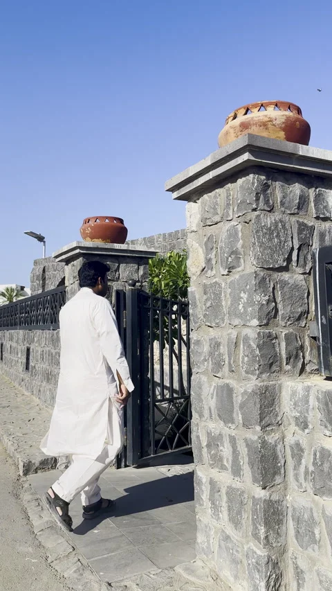 Exploring the Heritage of Bani Anif Mosque in Medina Stock Footage 331895914